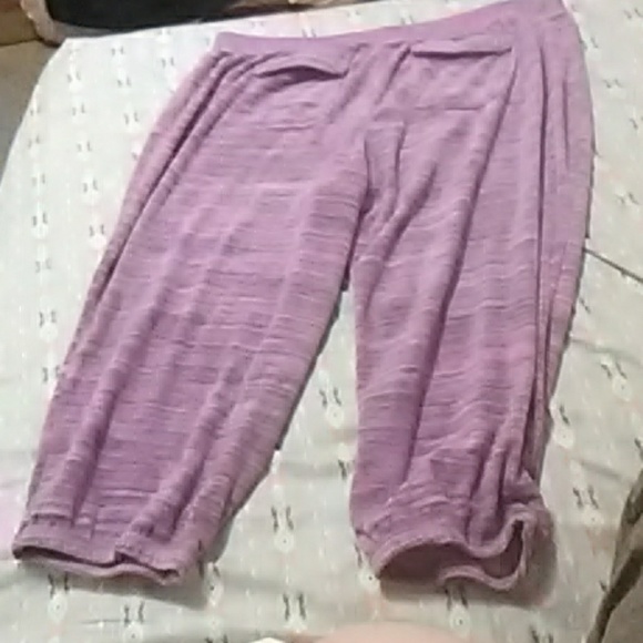 Puple caprees - Picture 3 of 3